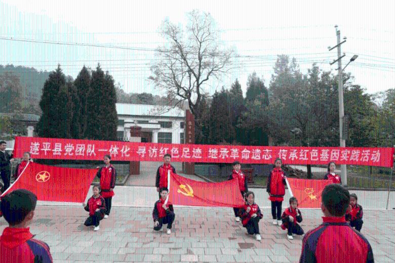 清理脏乱的宫殿